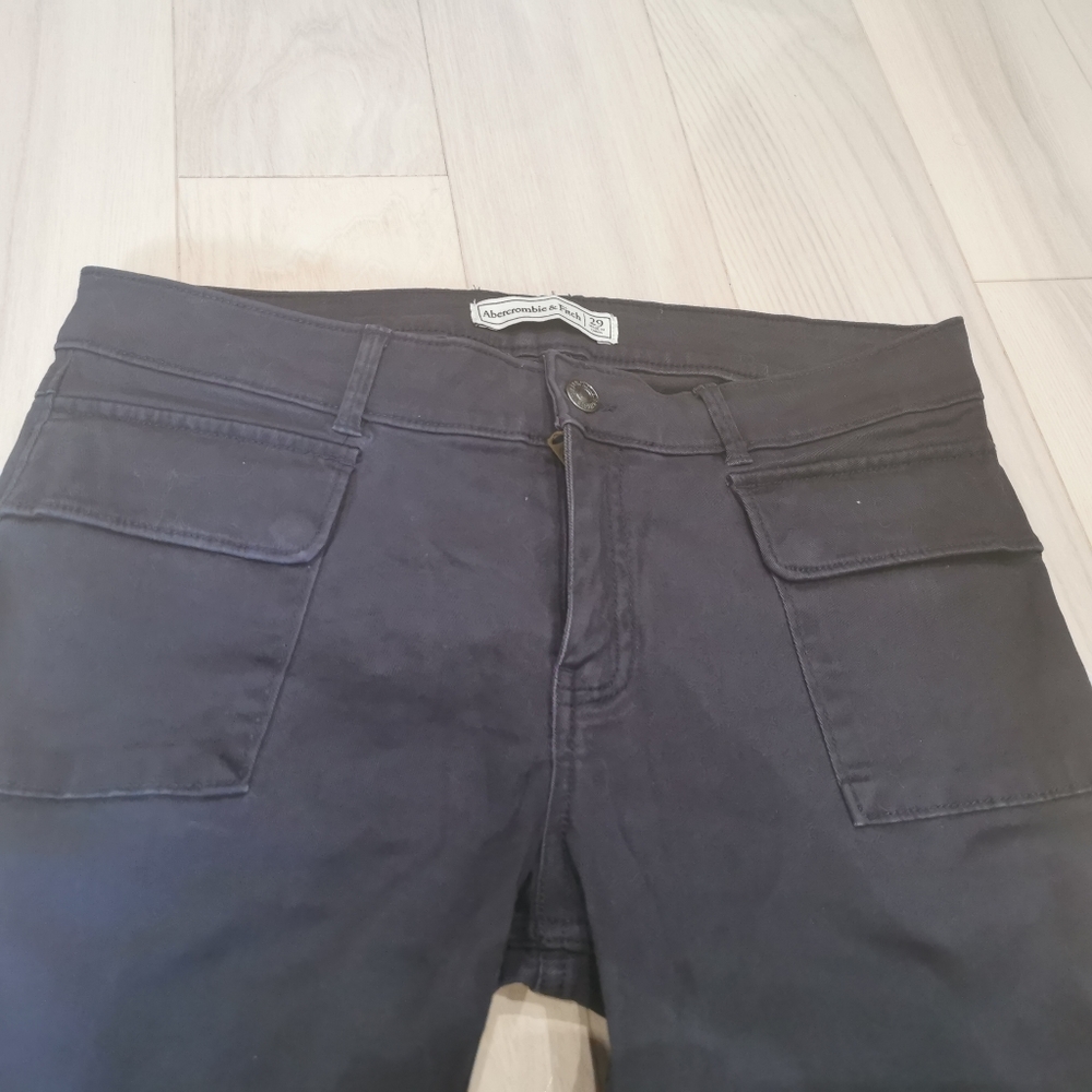 Abercrombie & Fitch super skinny jeans hem button - Picture 6 of 8
